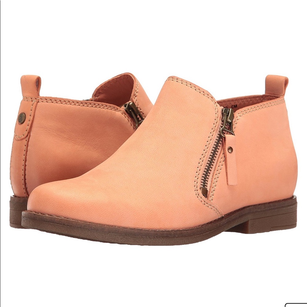 Hush Puppies Ankle Booties